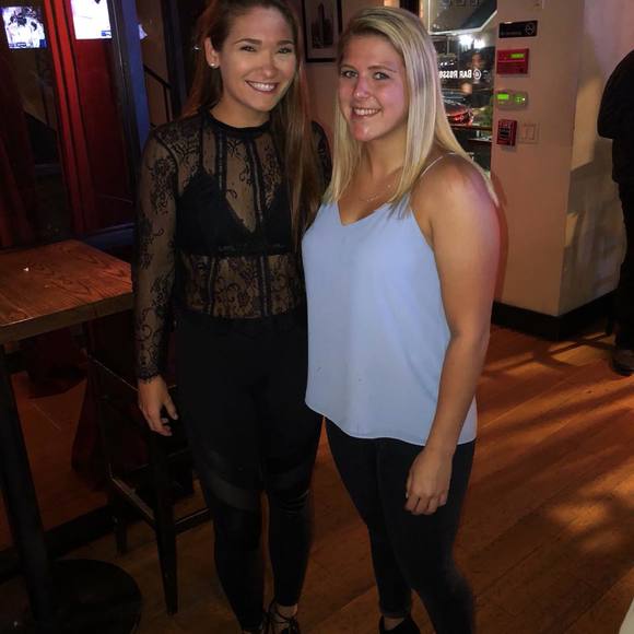 Meet your Posher, Brooke - Picture 1 of 1